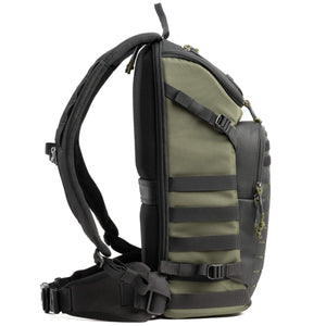 DarkLight 25L (Montane Green) Side view