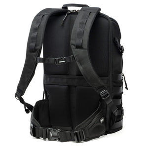 Plush, air mesh-covered harness system ensures optimum comfort and moisture control