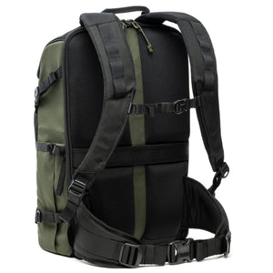 Plush, air mesh-covered harness system ensures optimum comfort and moisture control