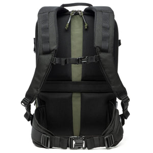 Plush, air mesh-covered harness system ensures optimum comfort and moisture control