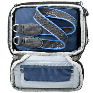 Removable soft divider included inside to protect camera LCD screen from the camera’s strap