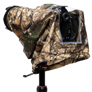 Emergency Rain Cover Medium in RealtreeĀ® APX Camouflage on tripod
