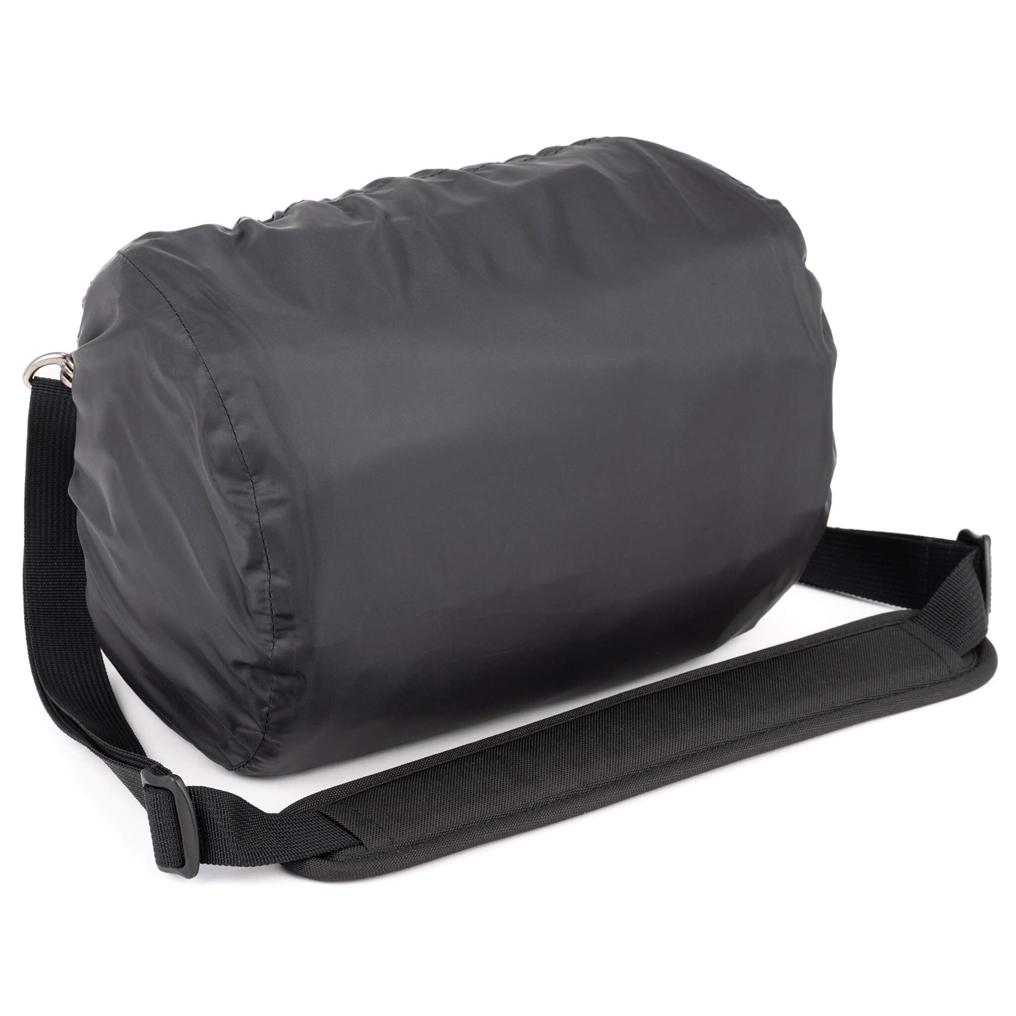 Seam-sealed rain cover included (Image shows the Mirrorless Mover 25)