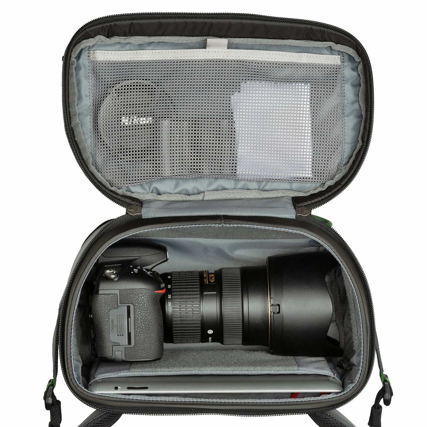 Fits one gripped Mirrorless or DSLR kit with 3–5 lenses or one ungripped Mirrorless or DSLR body with 70-200mm f/2.8 attached