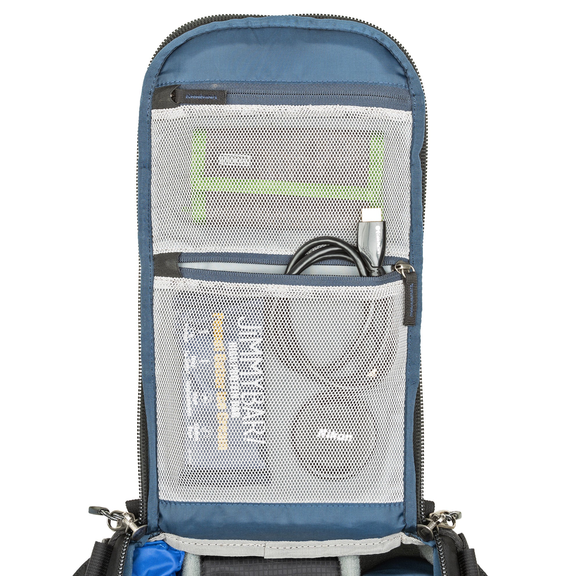 Main compartment pockets give you quick access to filters, batteries, cards, etc.