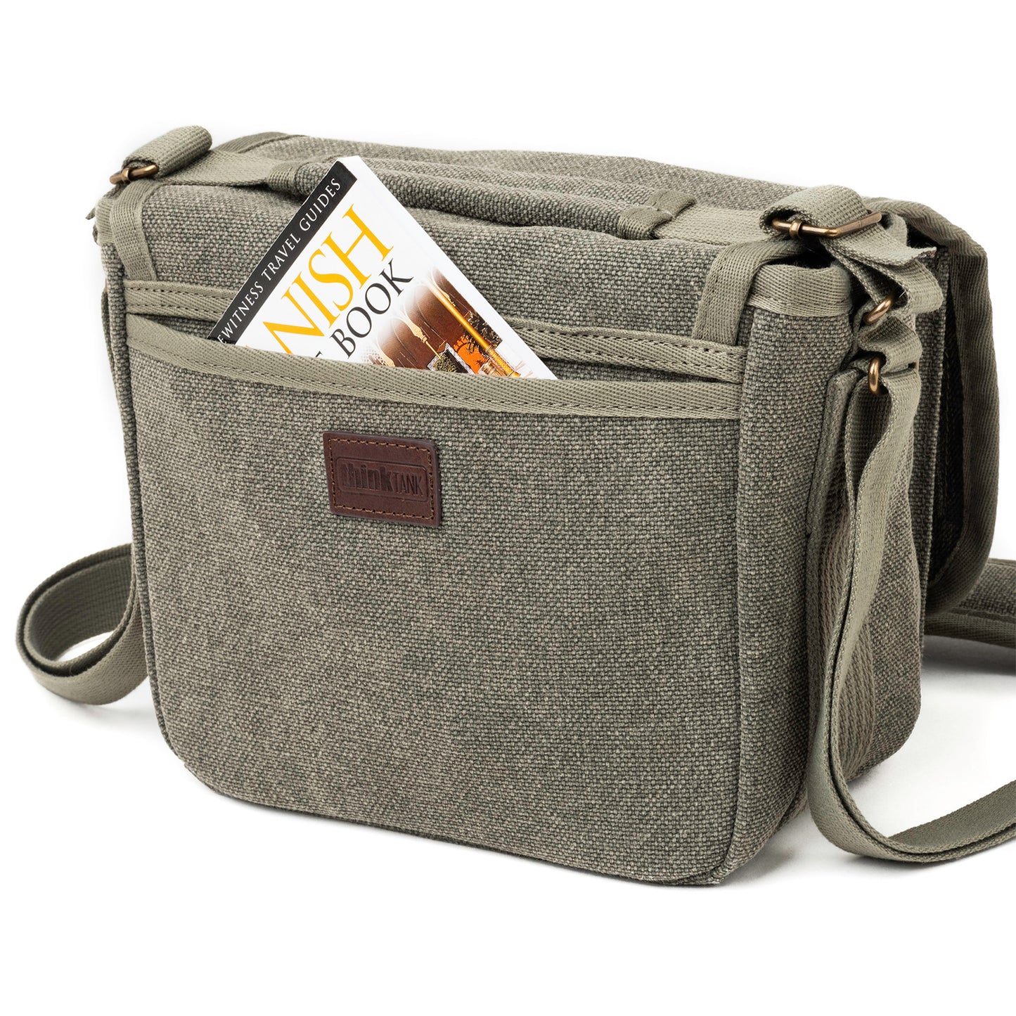 Wide storage pocket on back