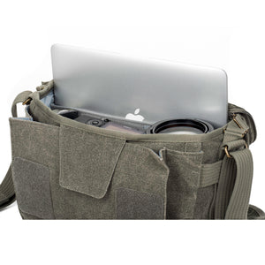 Dedicated pockets fit a 10