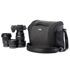 SpeedTop 15 Crossbody camera bag with gear