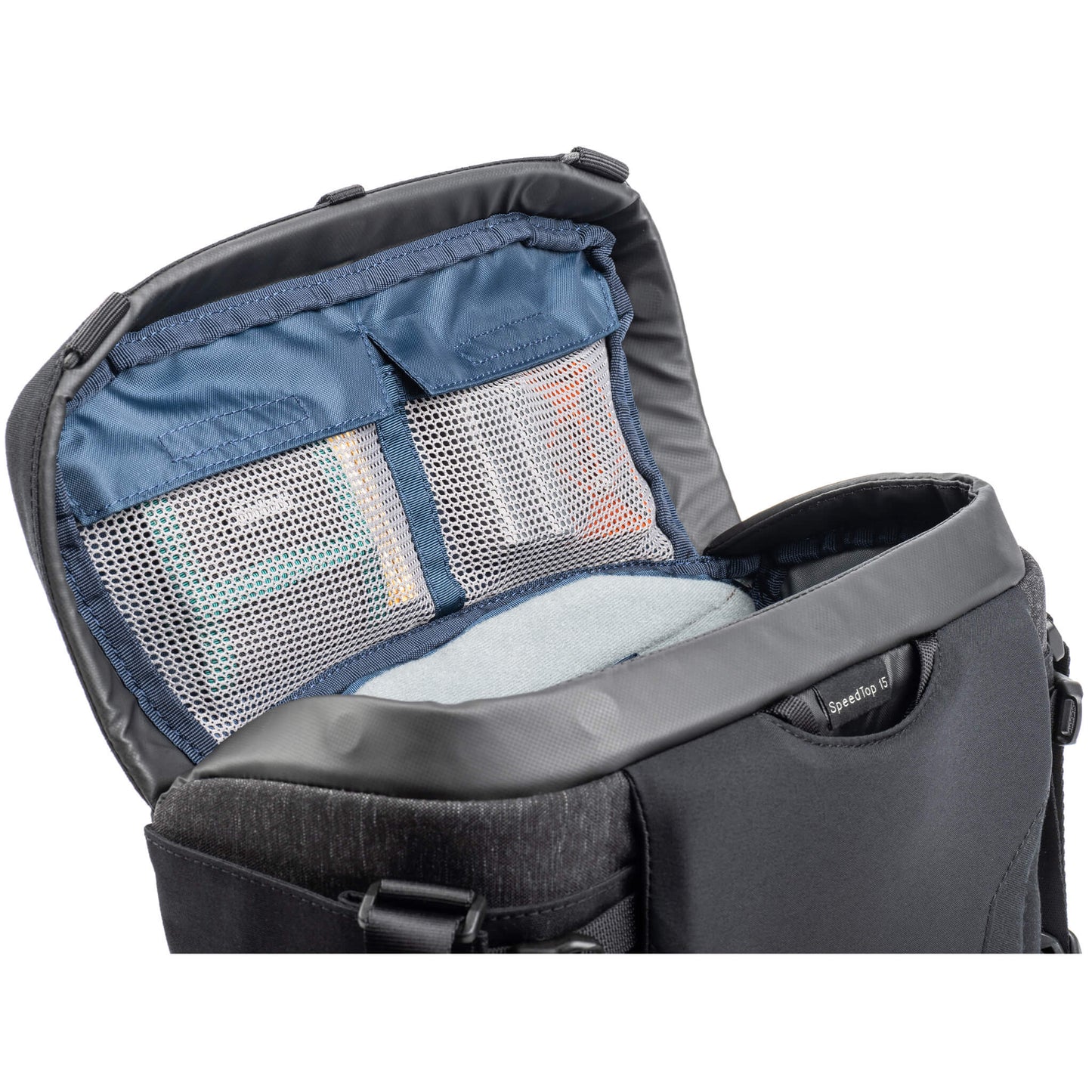 Mesh organizer pocket(s) under the lid