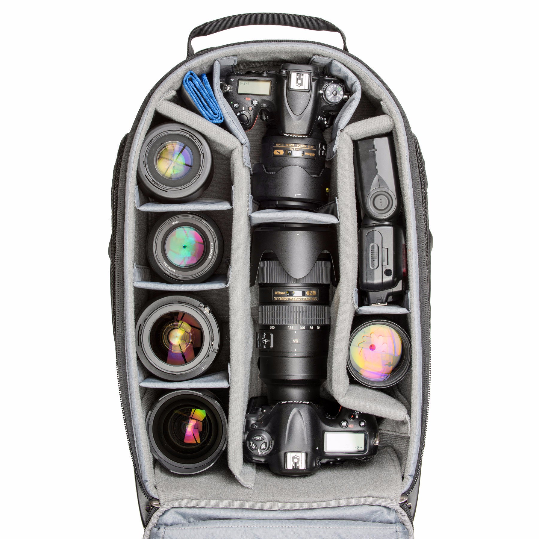 Fits 1 gripped, 1 standard DSLR, 5–7 standard zoom lenses, a 15” laptop and a 13” tablet