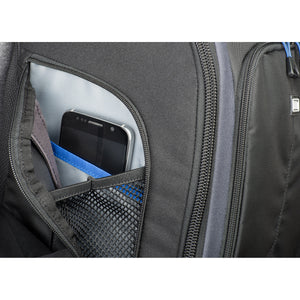 Dedicated smartphone pocket fits today’s large phones with a 5.5” (14cm) screen size