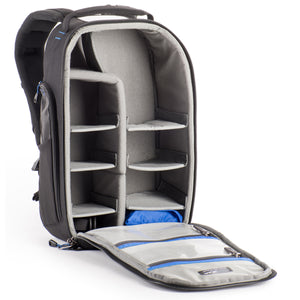 Adjustable dividers allow you to customize the fit of your DSLR or Mirrorless gear