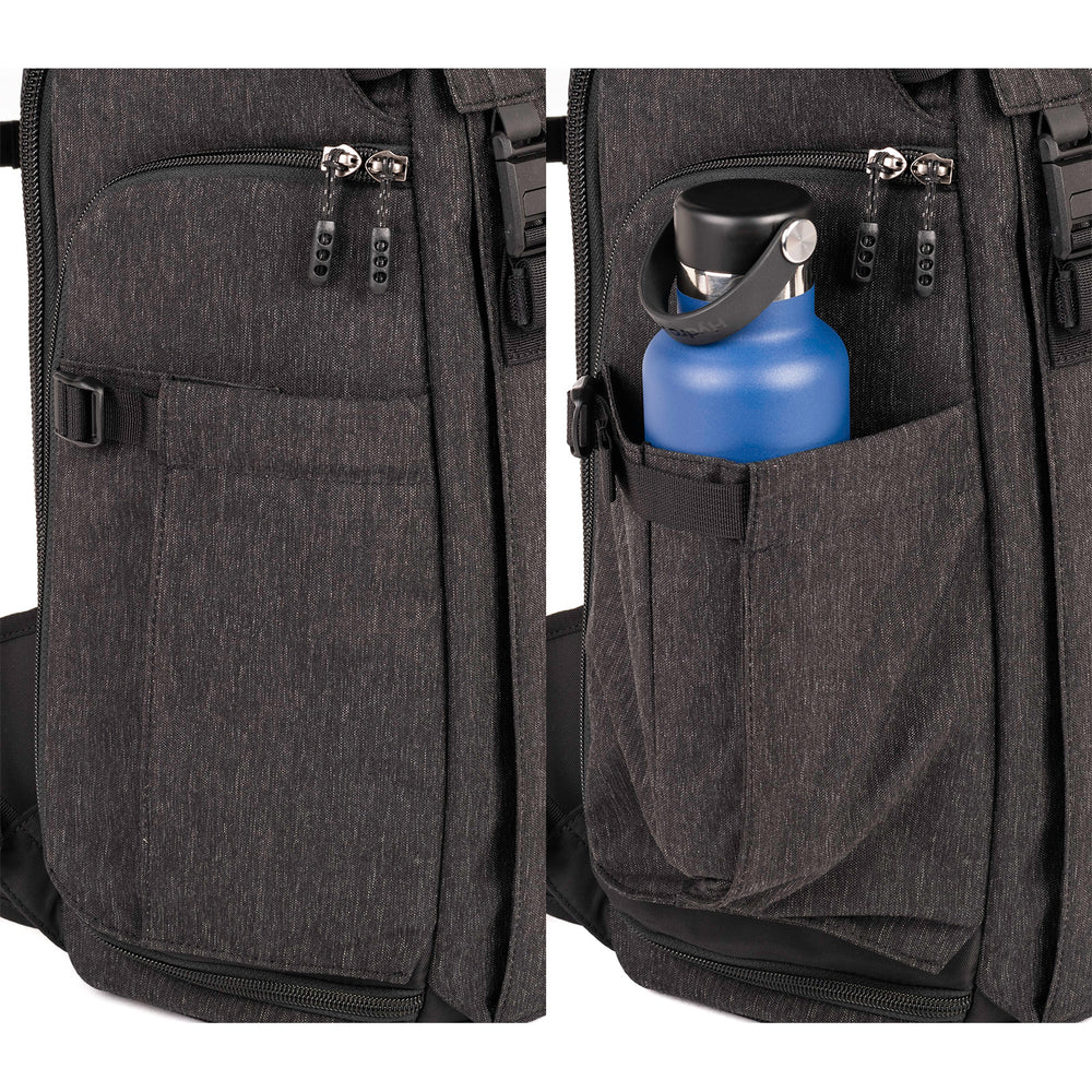 
                  
                    Expandable water bottle pockets on both sides
                  
                