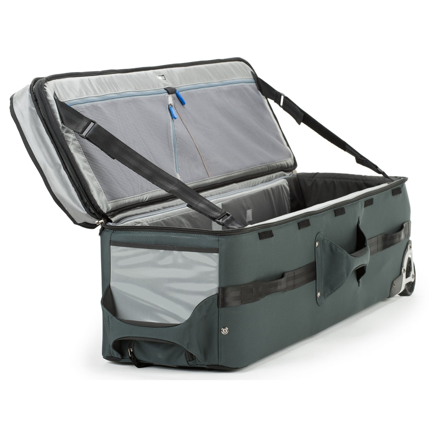 Coffin-style opening gives unencumbered access to gear