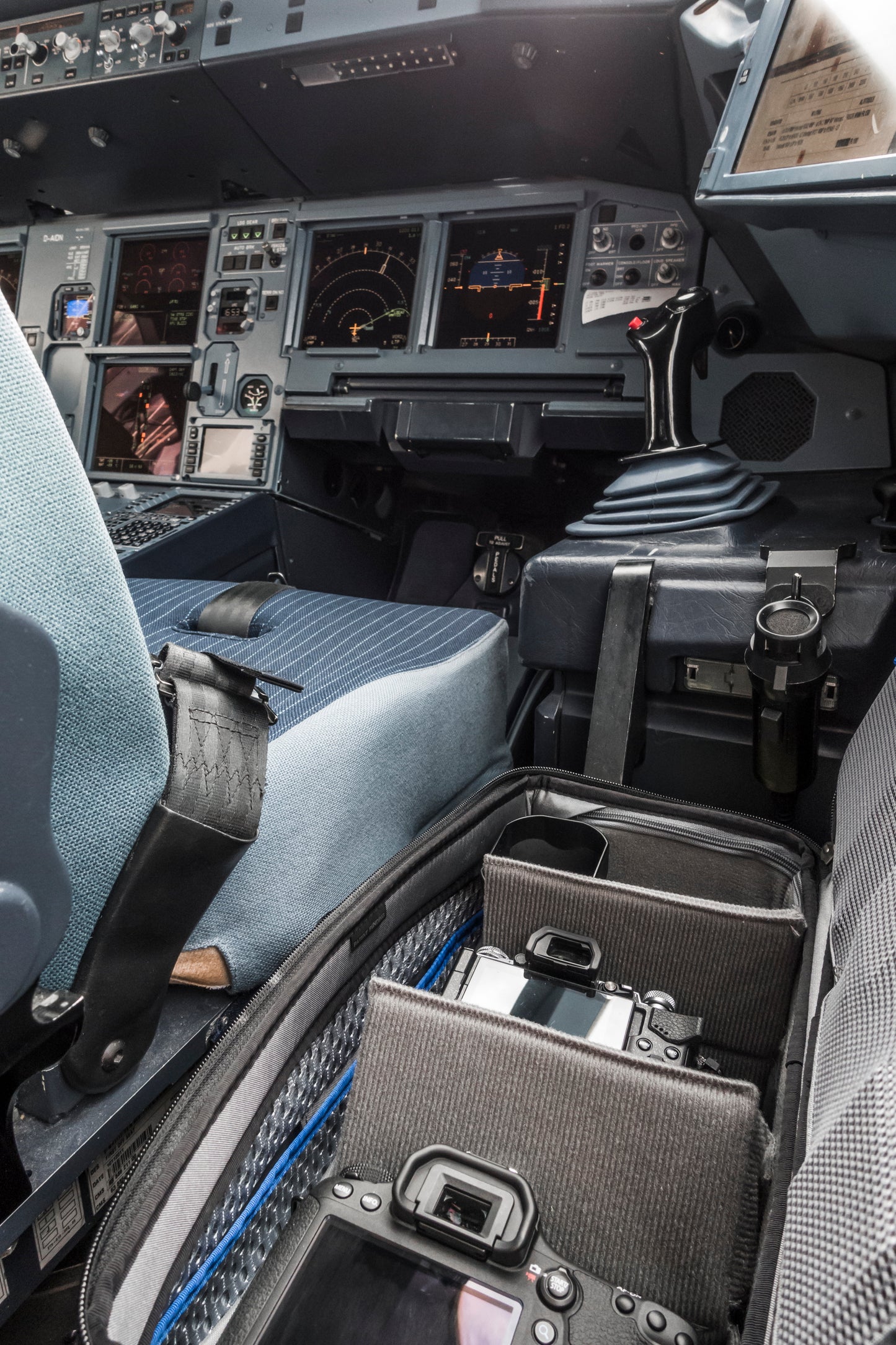 Ulrich Beinert's Airport Navigator in the cockpit of an A320
