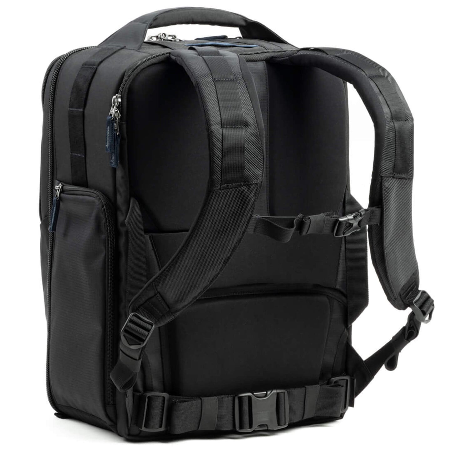 
                  
                    NEW - Airport™ Commuter 31L
                  
                