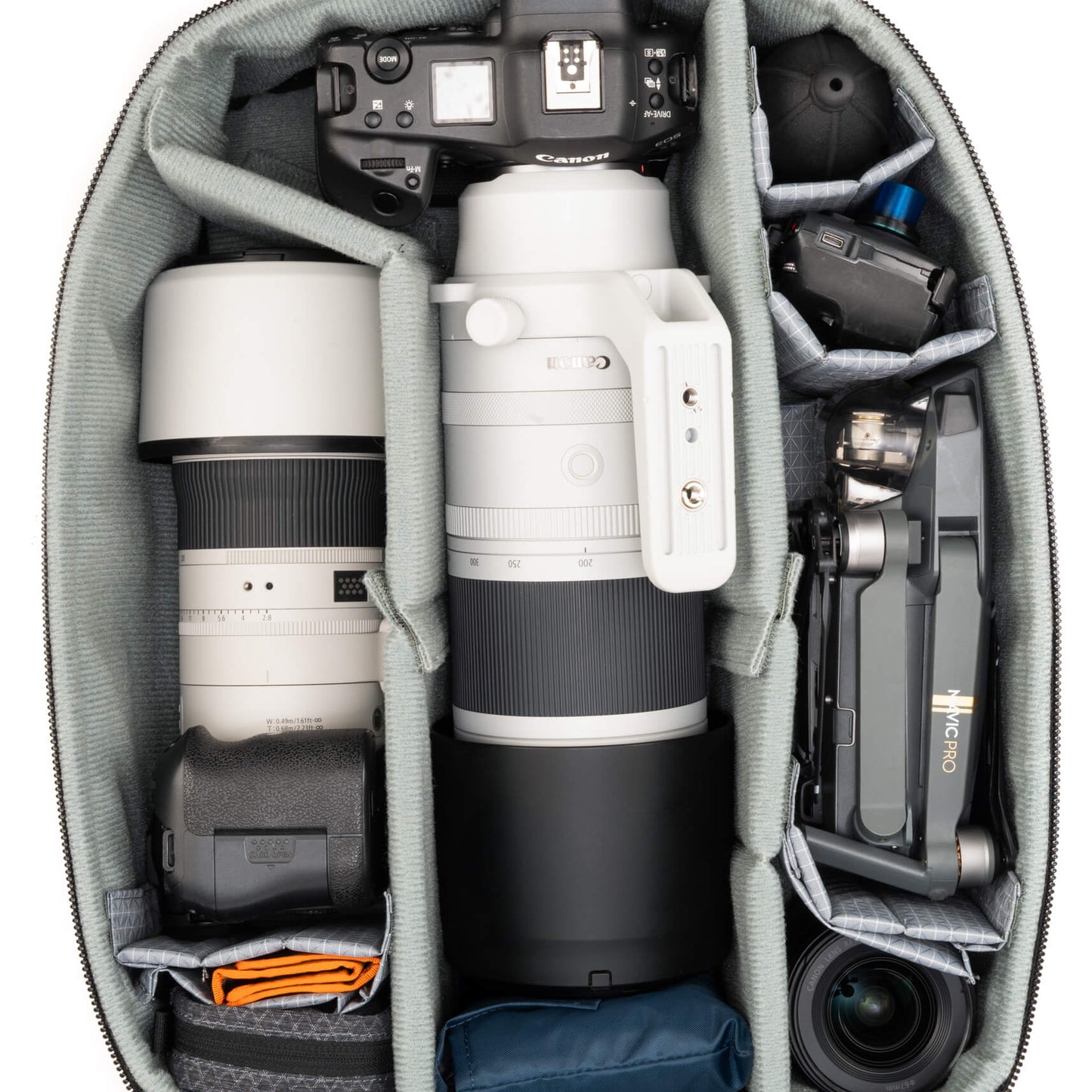 
                  
                    NEW - Airport™ Commuter 31L
                  
                