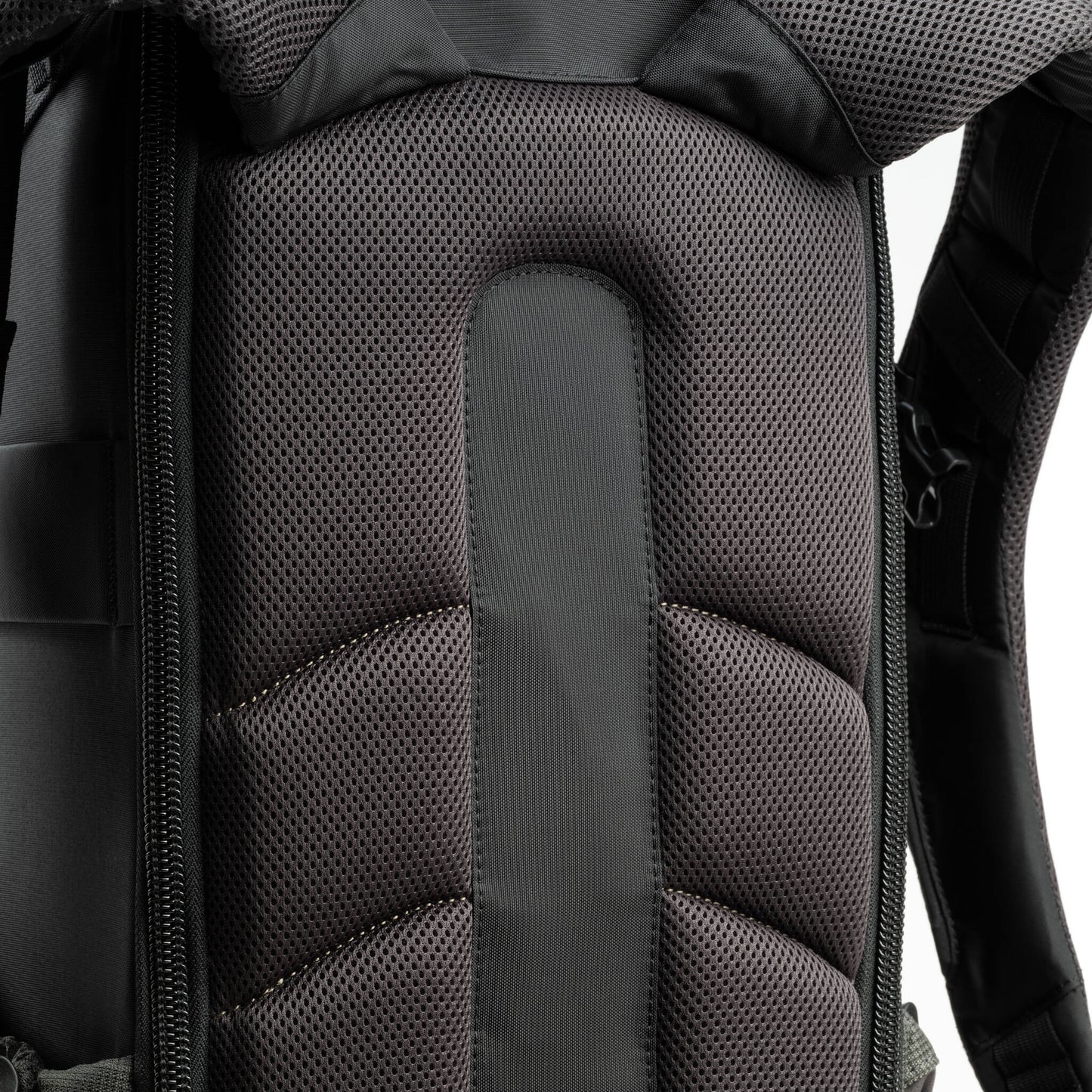 
                  
                    Breathable 320G air mesh back panel with air channel and lumbar support keeps your back cool and dry for all-day comfort
                  
                
