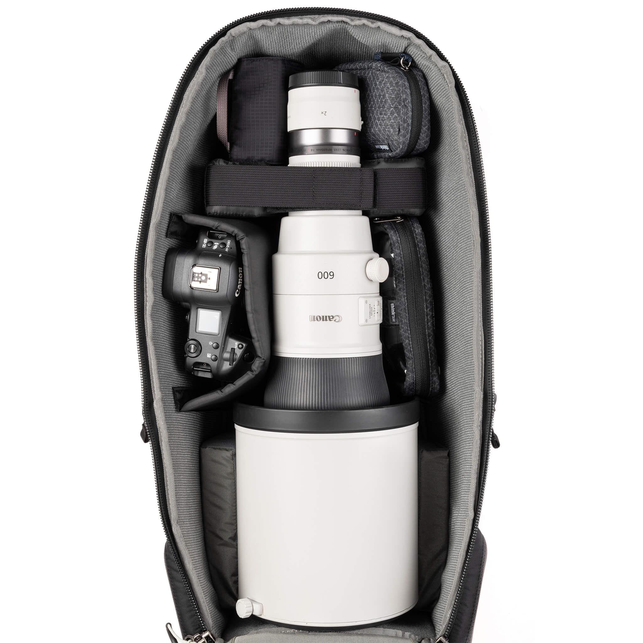 Fits 600mm f/4.0 with 2x teleconverter
