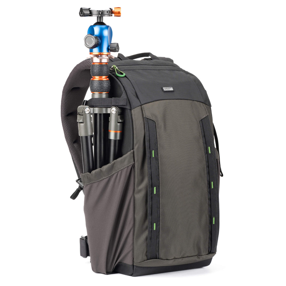 
                  
                    Simplified tripod carry on either side using the pocket and upper compression straps
                  
                