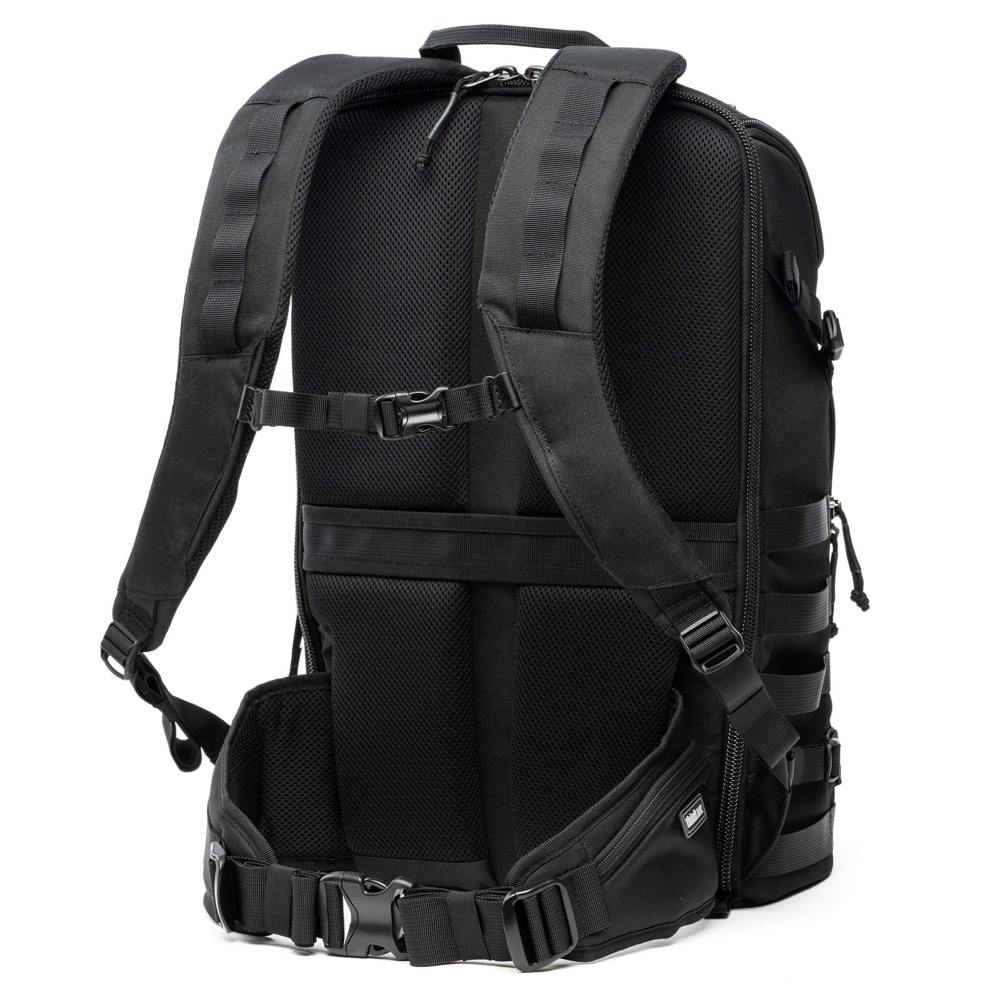 Plush, air mesh-covered harness system ensures optimum comfort and moisture control