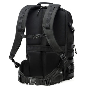 Plush, air mesh-covered harness system ensures optimum comfort and moisture control