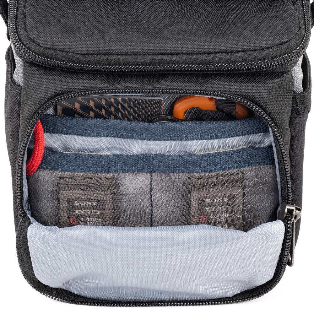 Think Tank Photo Mirrorless Mover V2 - Thumbnail 5