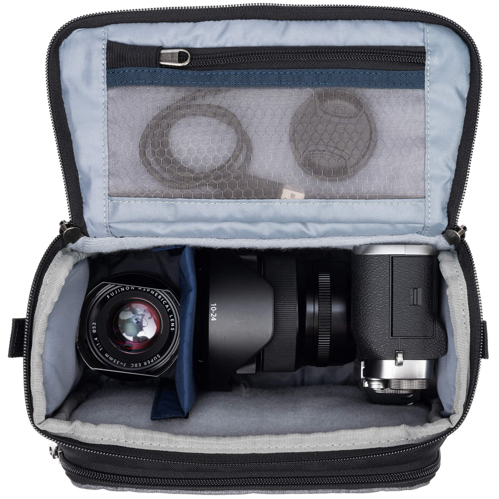 Mirrorless Mover® 20 V2 Shoulder Bag for Mirrorless Camera Systems ...