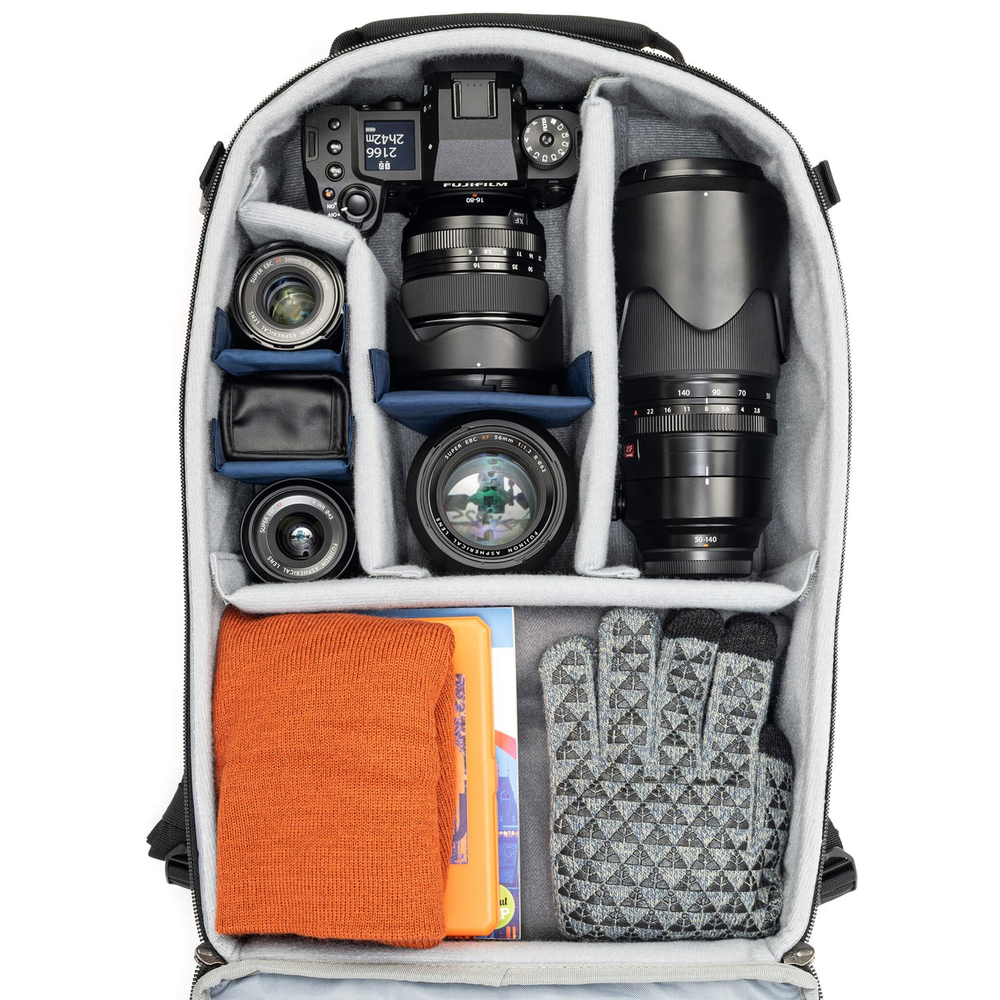 
                  
                    Full divider set with built-in horizontal split to customize for partial photo combined with personal items
                  
                