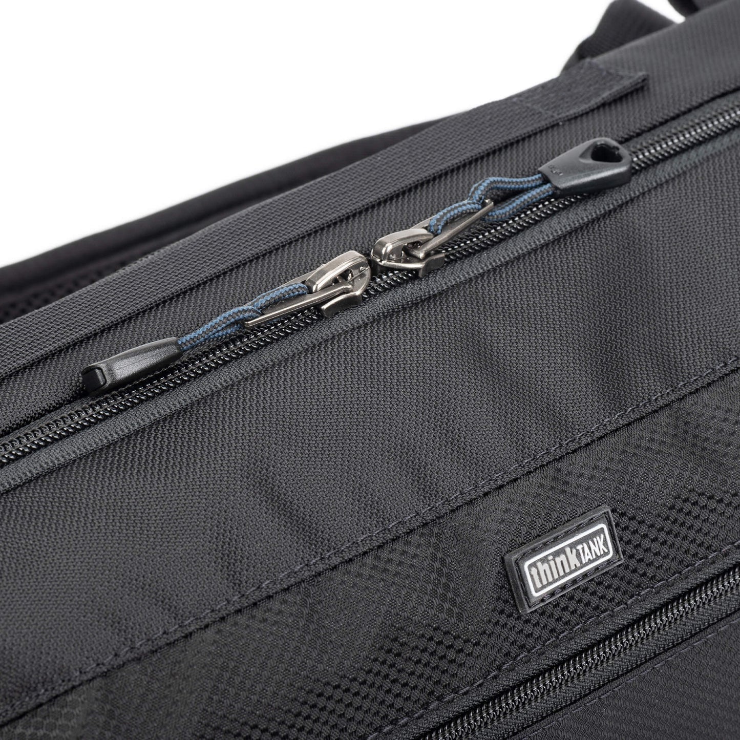 
                  
                    Self-locking YKK® RC Fuse zippers
                  
                