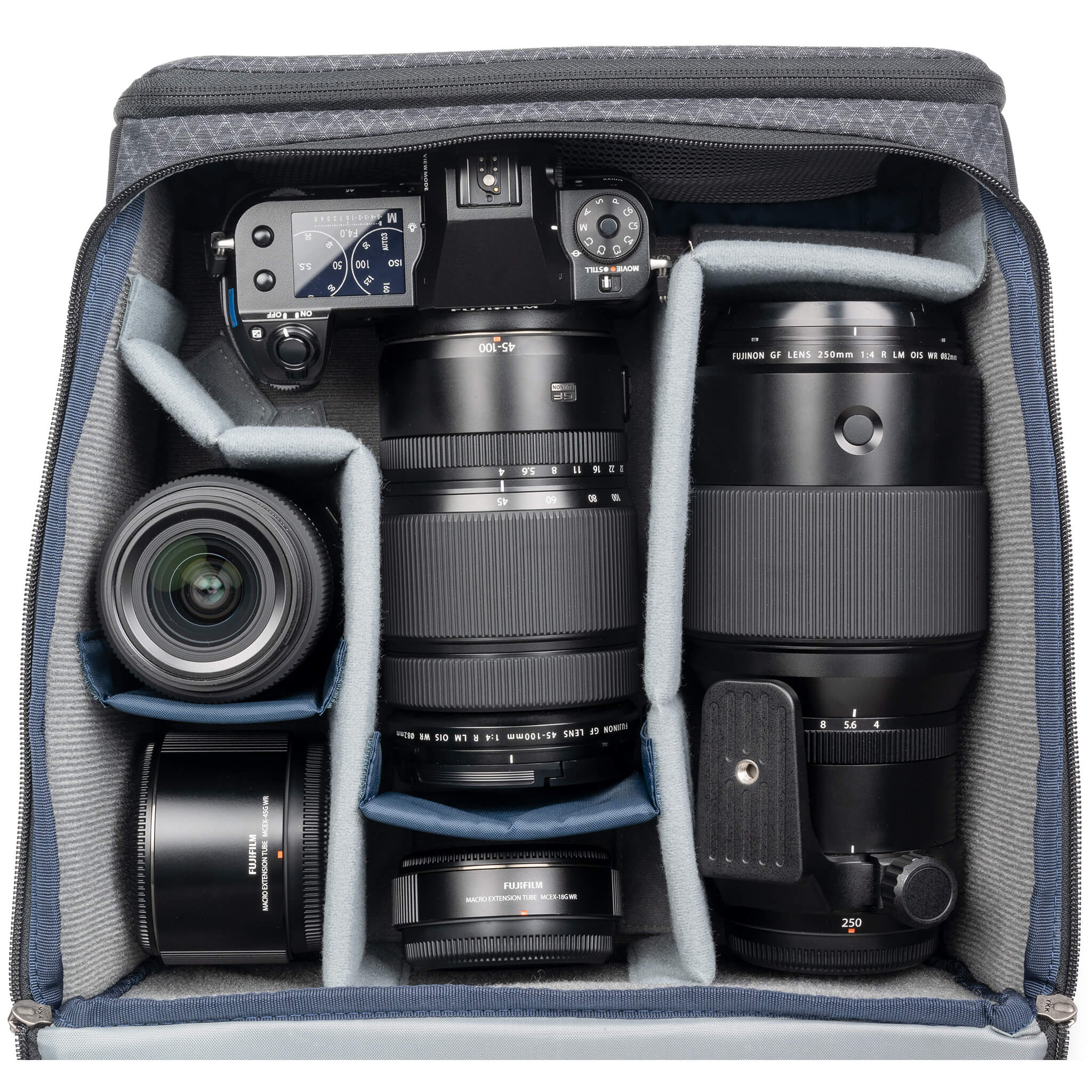 Venturing Observer Travel & Photo Bundle - Large