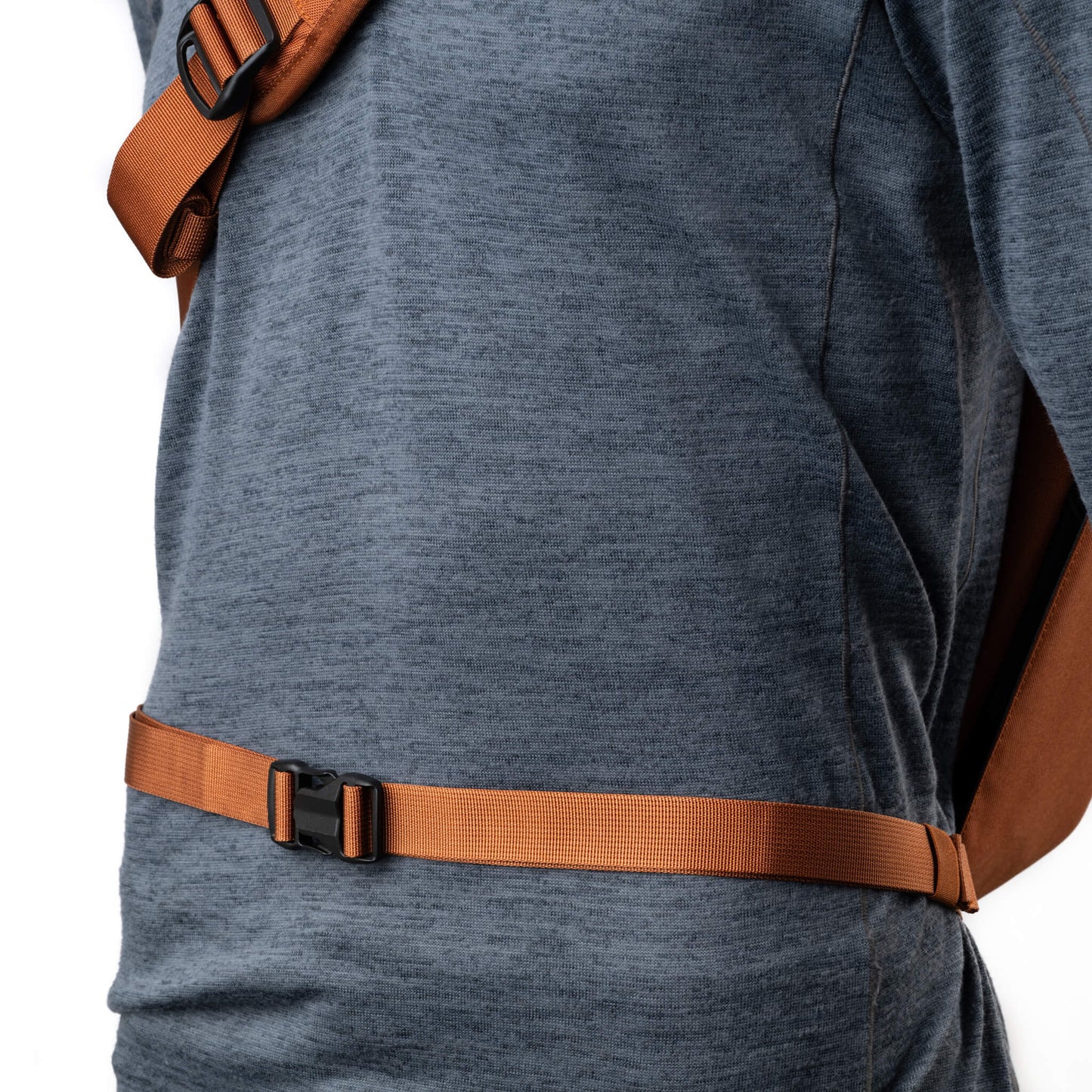 
                  
                    Tuck-away stabilizer waist strap with SR buckle adds support for active shooting
                  
                