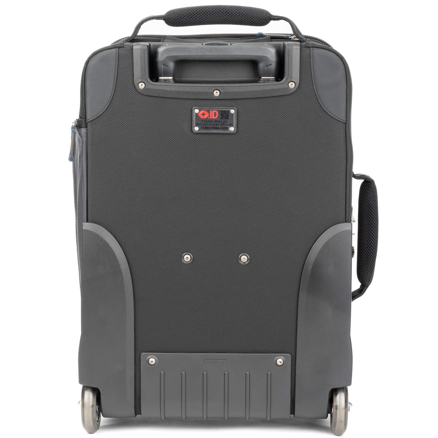 
                  
                    Rugged materials and user-replaceable parts extending the life of the suitcase
                  
                