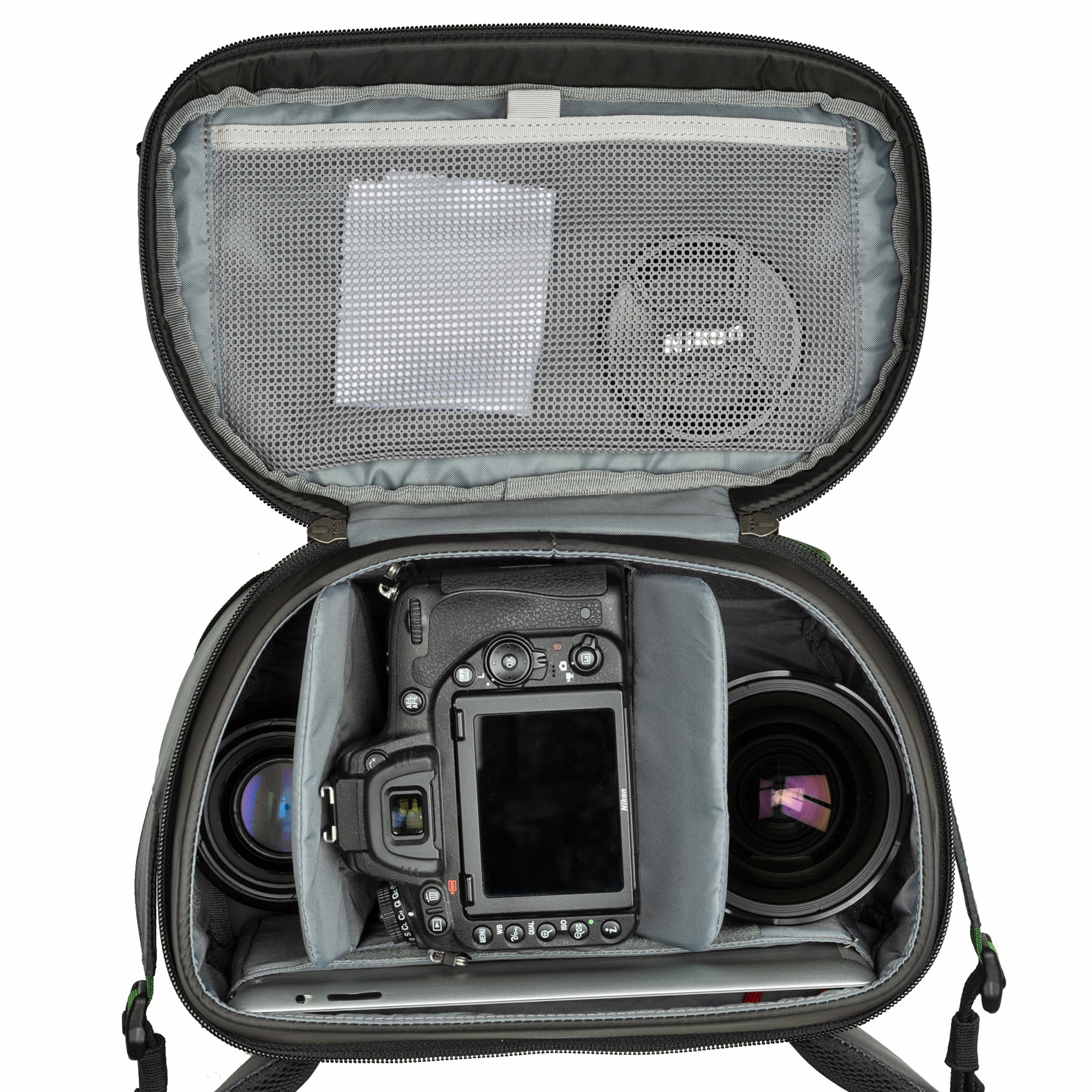 Fits one gripped Mirrorless or DSLR kit with 3–5 lenses or one ungripped Mirrorless or DSLR body with 70-200mm f/2.8 attached