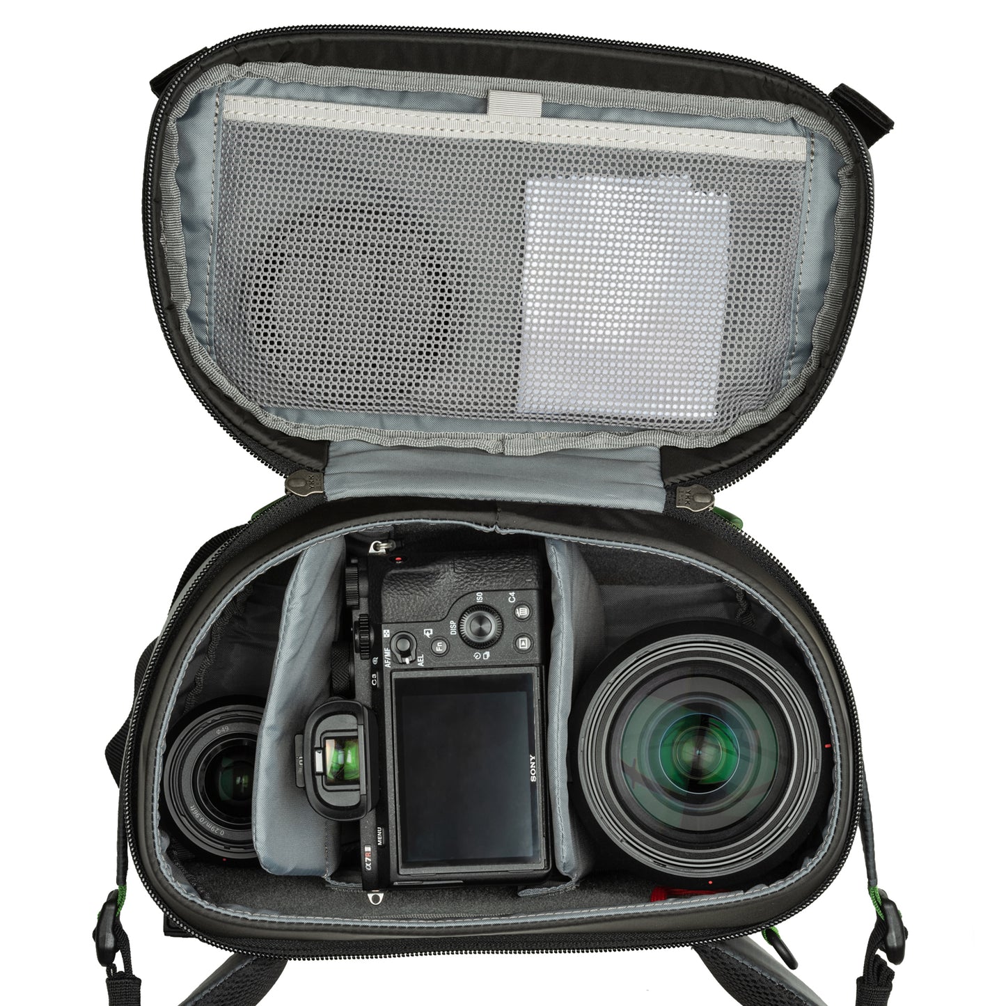 
                  
                    Fits one gripped Mirrorless or DSLR kit with 3–5 lenses or one ungripped Mirrorless or DSLR body with 24–70mm f/2.8 attached
                  
                