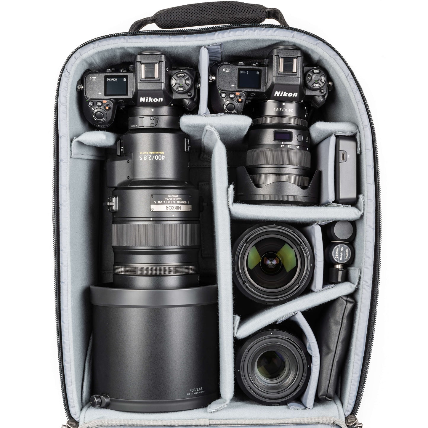 
                  
                    Nikon Z9+400mm f/2.8, Z9+24-70mm f/2.8, 14-24mm f/2.8, 105mm f/2.8
                  
                