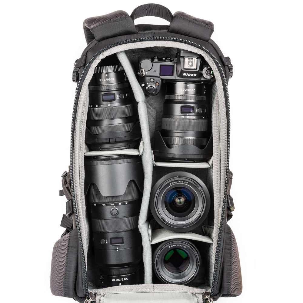 Tank　Back-loading　Backpack　Think　Best　Outdoor　–　18L　Camera　Full-featured　BackLight®　Photo