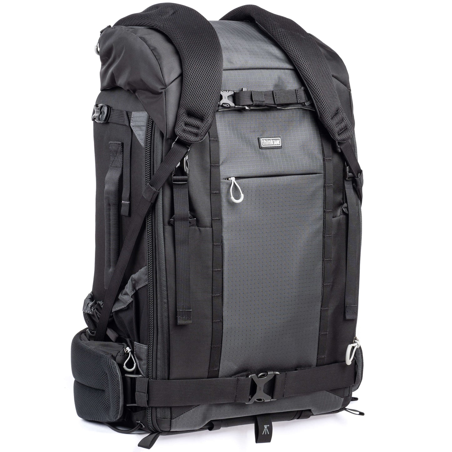 
                  
                    Shoulder straps and waist belt wrap to front for compact storage in overhead compartment
                  
                