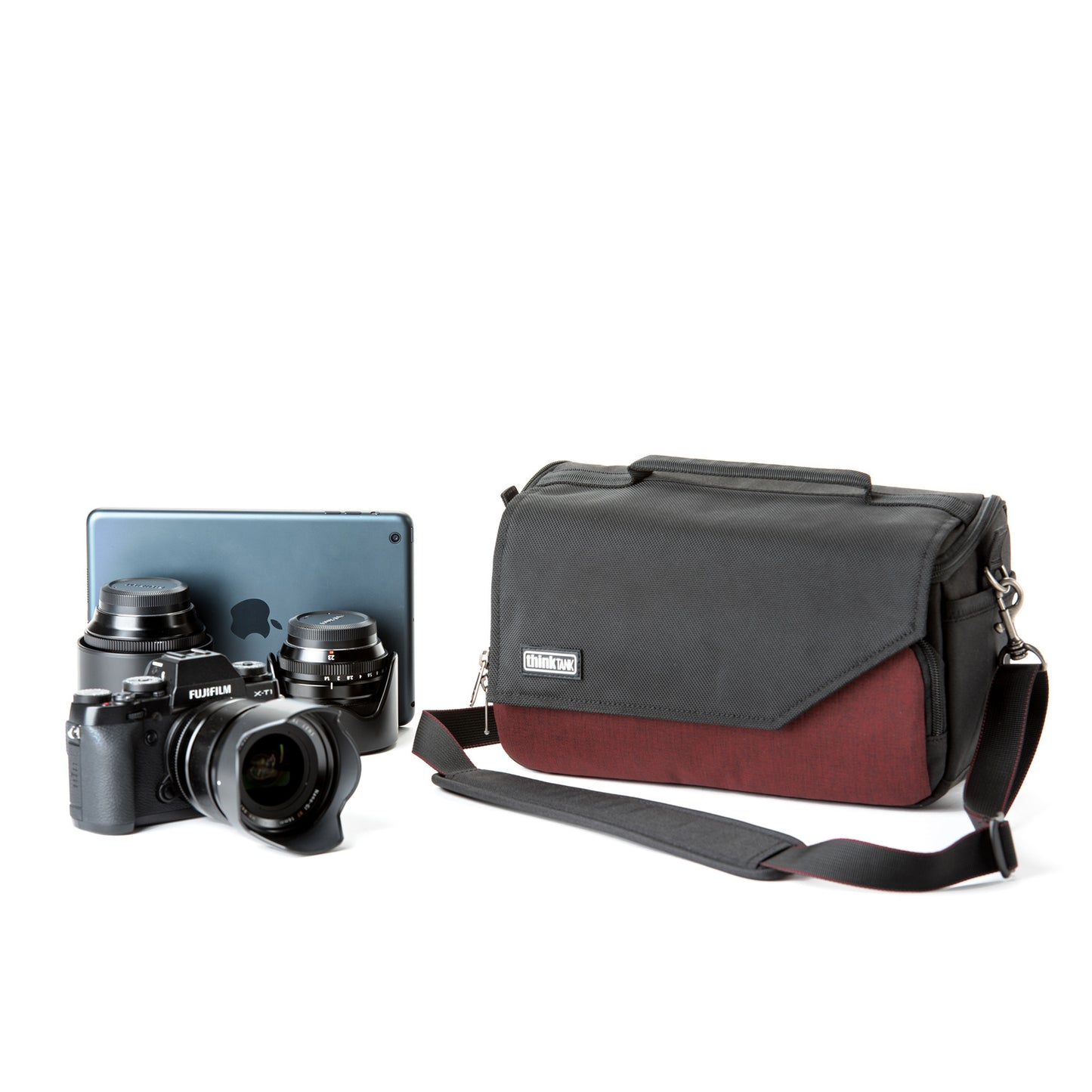 
                  
                    Mirrorless Mover® 25i Deep Red
                  
                