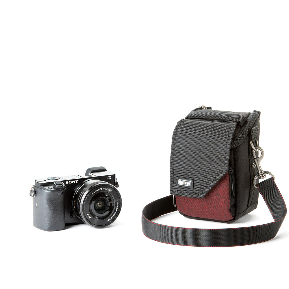 
                  
                    Mirrorless Mover® 5 Deep Red
                  
                