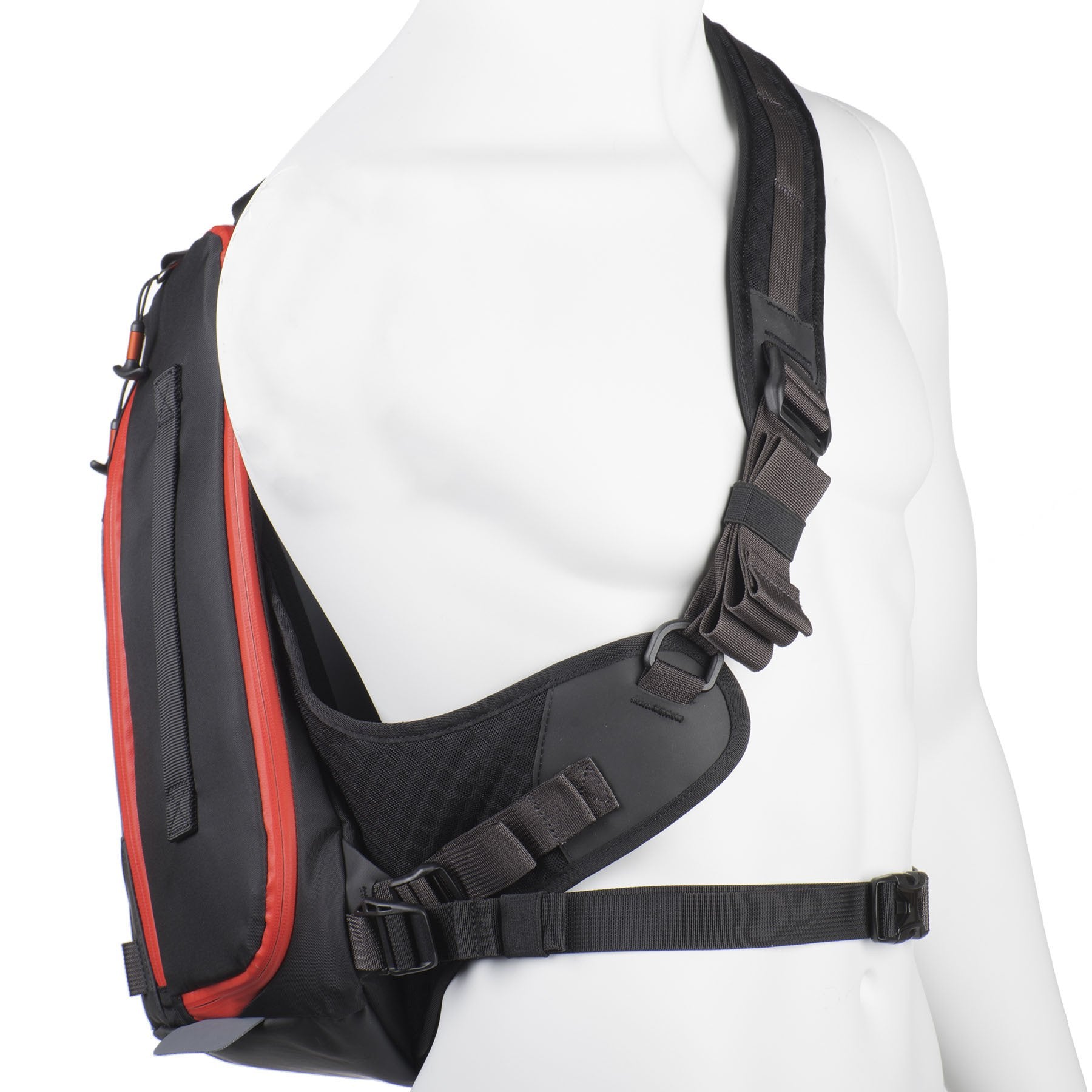 3-point harness for stabilization with tuck-away waist belt