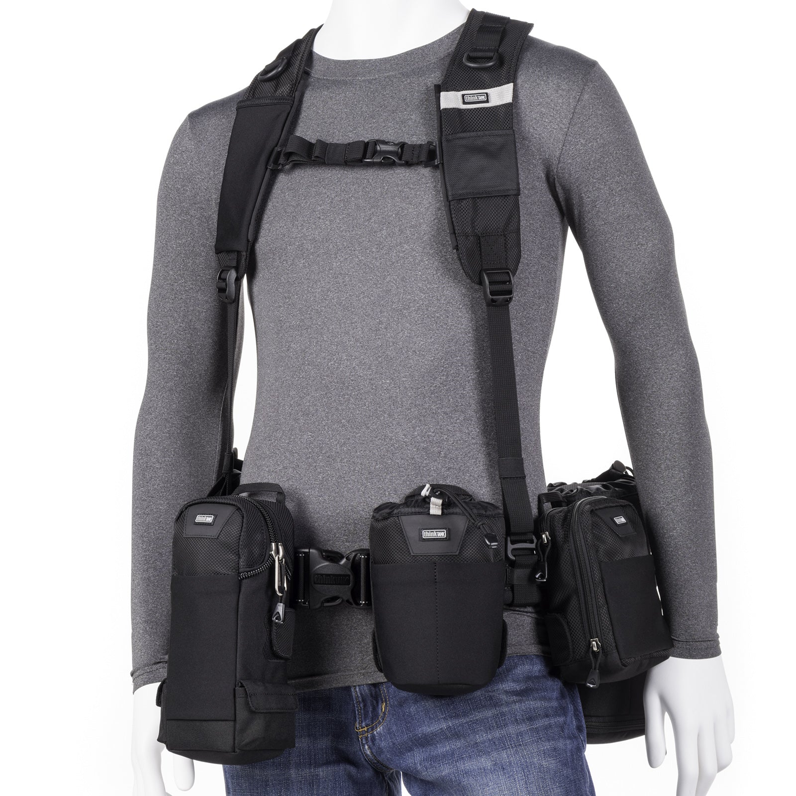 Attaches to any Think Tank belt (sold separately) to distribute weight between your shoulders and waist