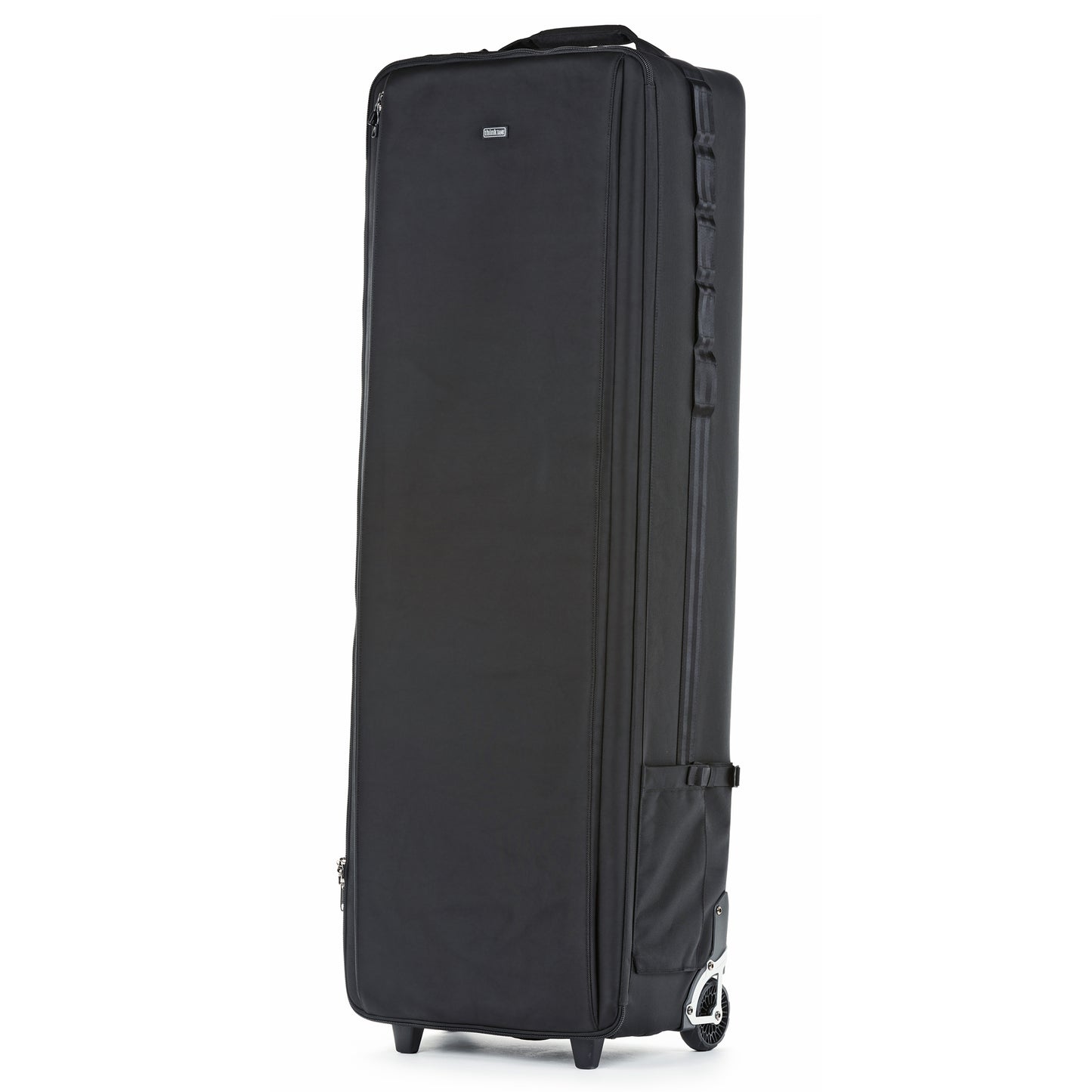 
                  
                    Robust handles on 3 sides for easy loading and unloading
                  
                