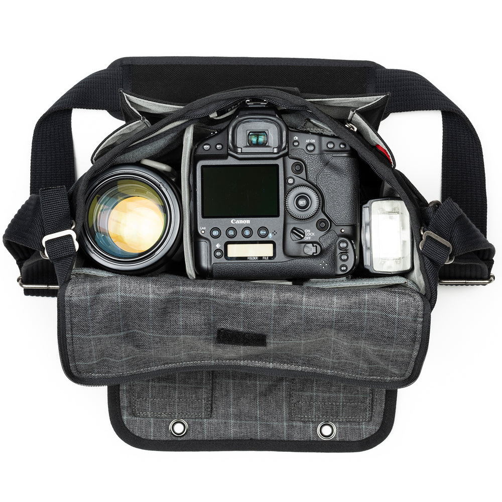Retrospective 10 V2 Best Camera Shoulder Bag for DSLR and