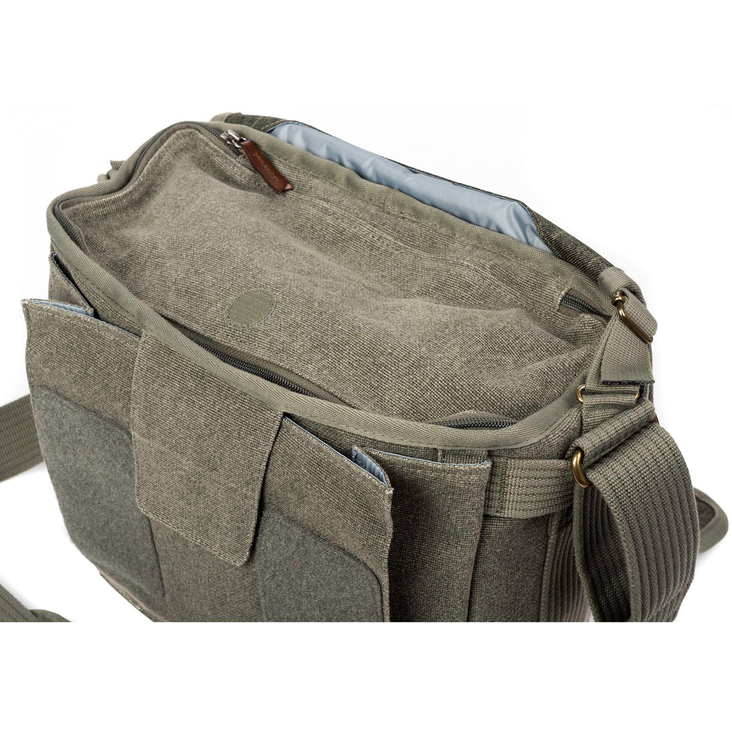 
                  
                    Zippered opening to main compartment tucks away when not in use
                  
                