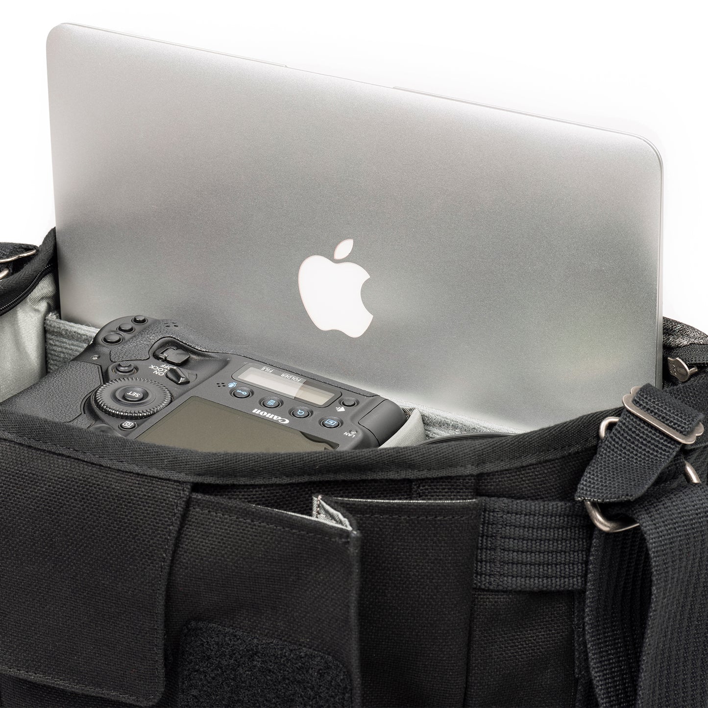 
                  
                    Dedicated pockets fit a 10" tablet and a 12" laptop
                  
                