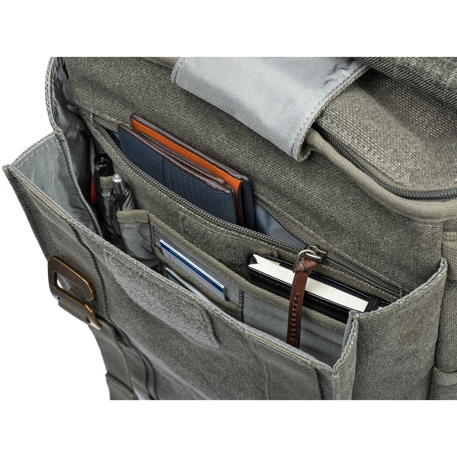 Organizer pocket with zippered pocket for valuables and small items