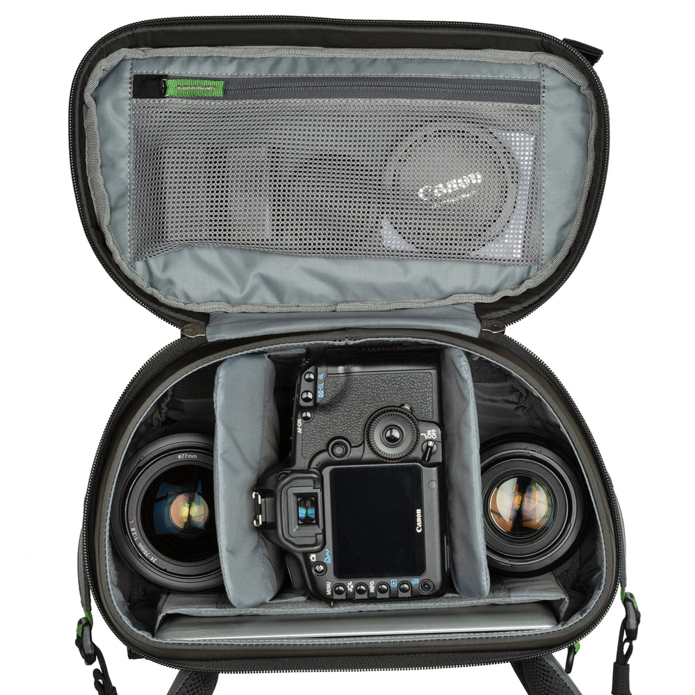 
                  
                    Fits one gripped Mirrorless or DSLR kit with 3-5 lenses or 70-200mm f/2.8 attached
                  
                
