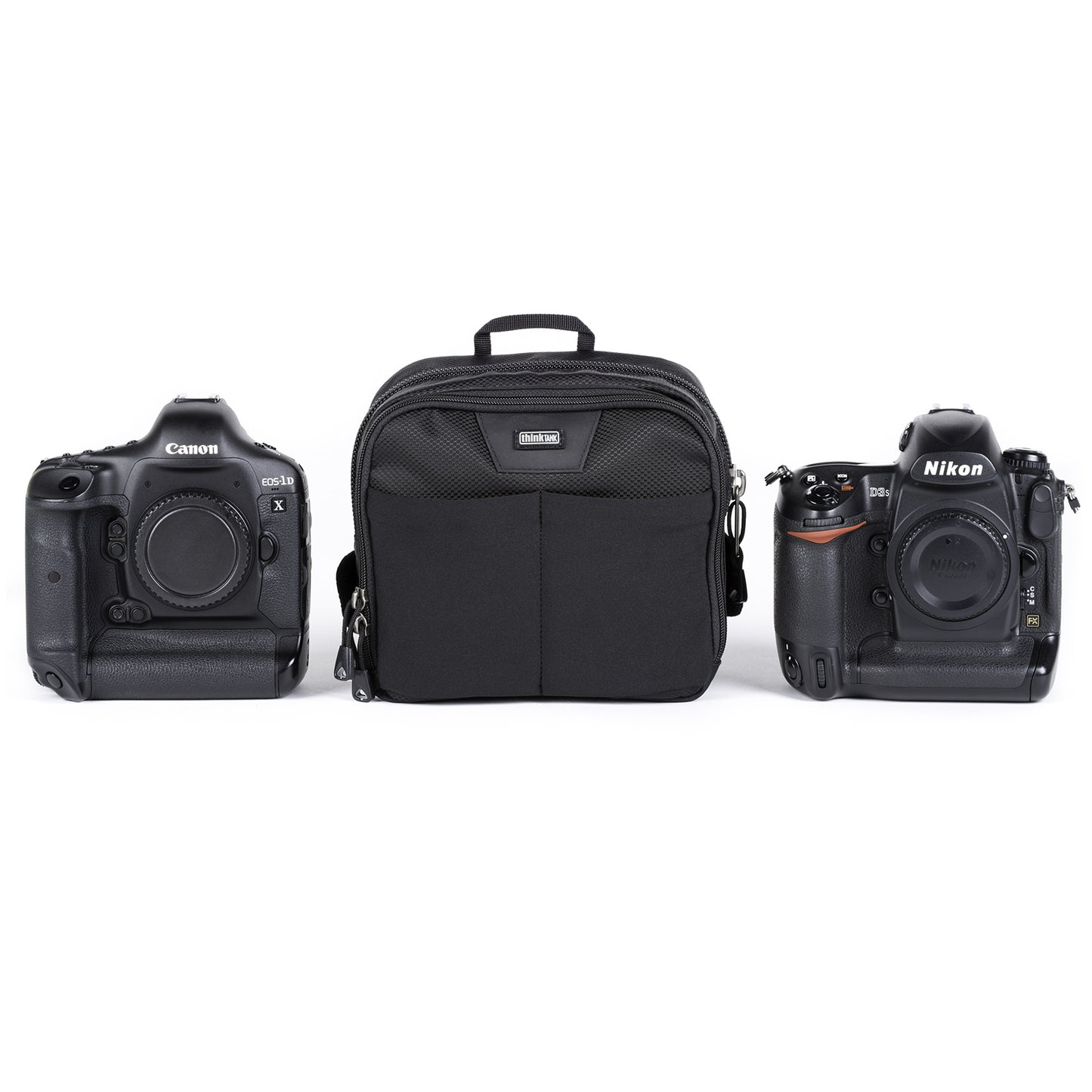 
                  
                    Utility bag for diverse carry options: most gripped DSLRs, 1–2 small lenses or 2 camera GoPro Kit
                  
                