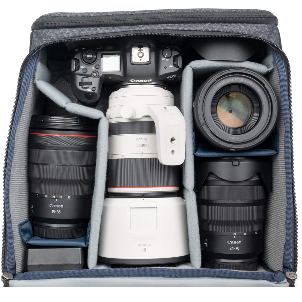 
                  
                    Stash-Master-L - Canon R3  70-200mm f/2.8 hood extension  15-35mm f/2.8 - 50mm f/1.2 - 24-70mm f/2.8
                  
                